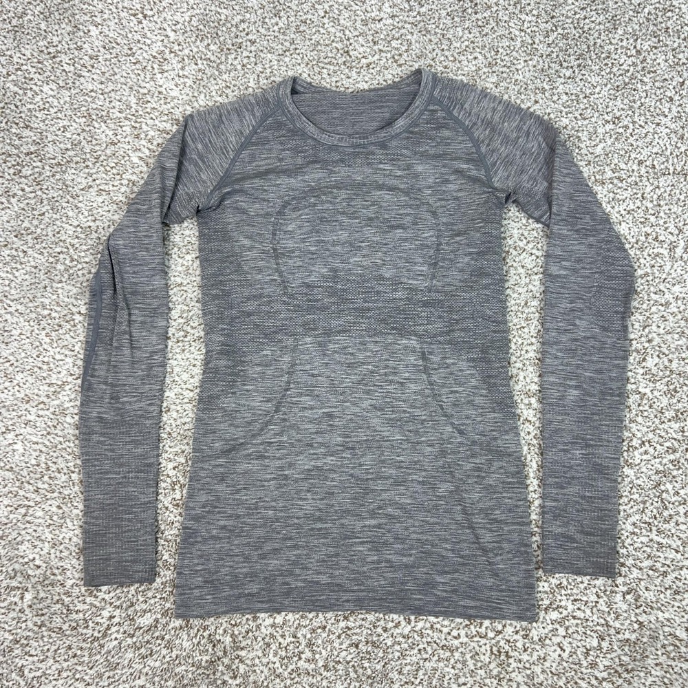 Lululemon Shirt Womens 8 Gray Swiftly Tech Long Sleeve Running Yoga Top Logo